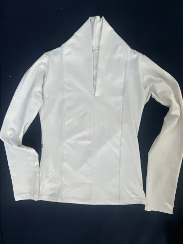 Blusa branca bem quente TAM P