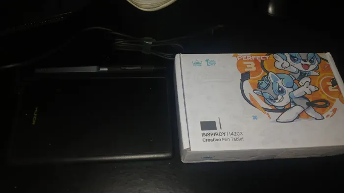 Mesa Digitalizadora Huion Inspiroy H420X + Caneta + Caixa. Valor negociável.