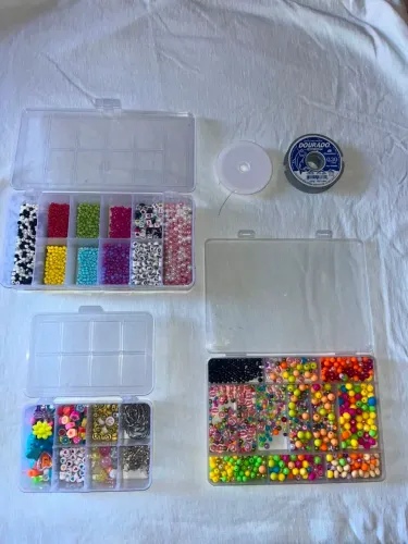 Kit Completo de Miçangas para Pulseiras e Bijuterias + Organizadores