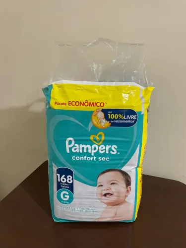 Vendo um Pacote de Fraldas Pampers Confort Sec (Nova e lacrada) 168 Unidades ( G ).
