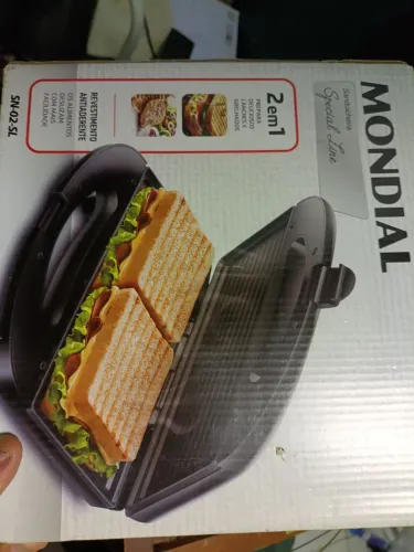 Sanduicheira e grill antiaderente 220v