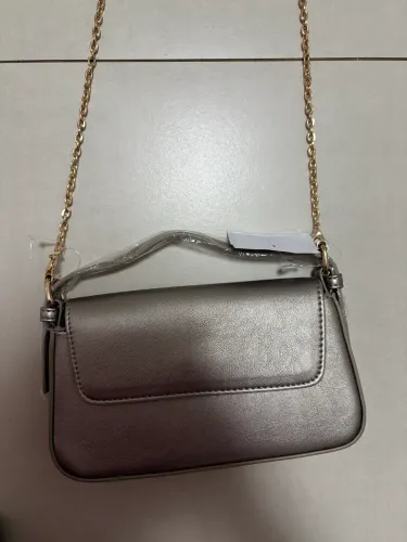 Bolsa couro metalizado nova pequena 