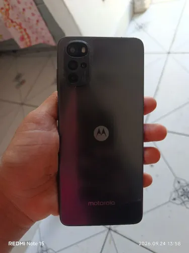 Celular Moto G22