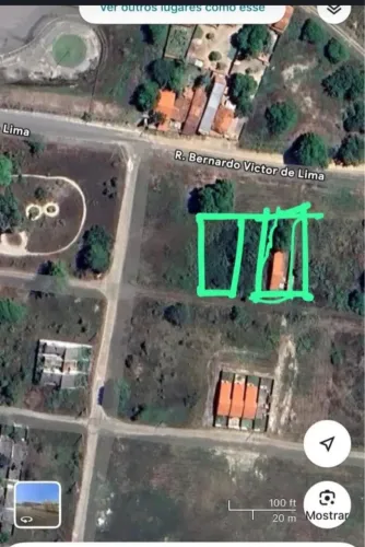 2 lotes quitados com documentação um já está construído .