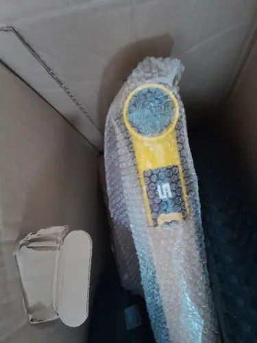 Quadro novo nero 5 amarelo 19