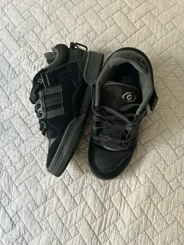 Adidas forum low bad bunny