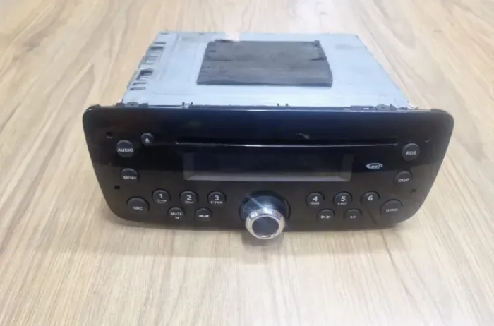 Rádio Som Palio Attractive 