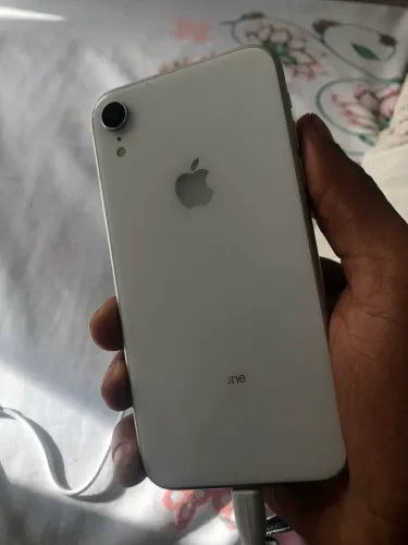 iPhone XR bom