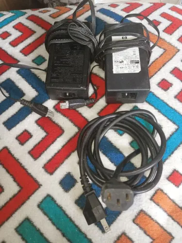 2 fontes de alimentação de impressora HP, LEIA O ANÚNCIO