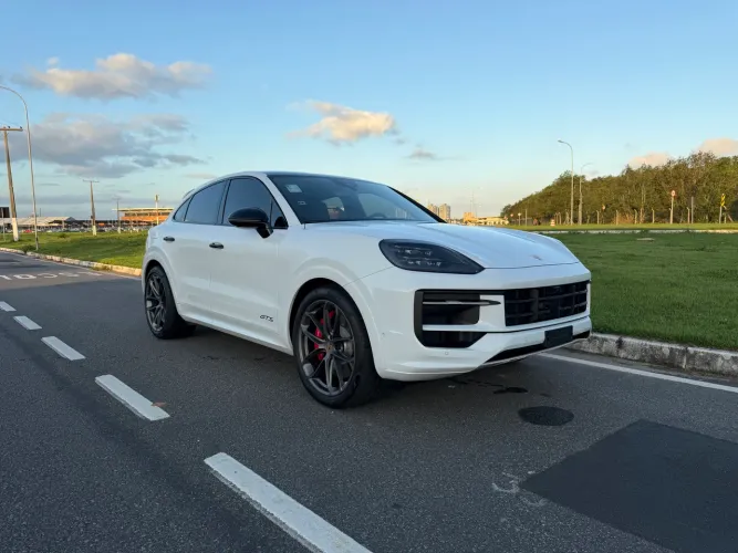 Porsche Cayenne GTS Coupe 4.0 500cv 2025