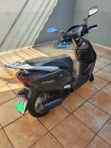 Vendo moto Lead Honda 2011