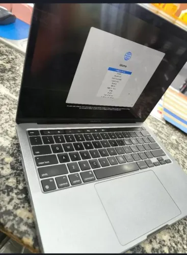MacBook 13 256 gb<br>Bateria 96