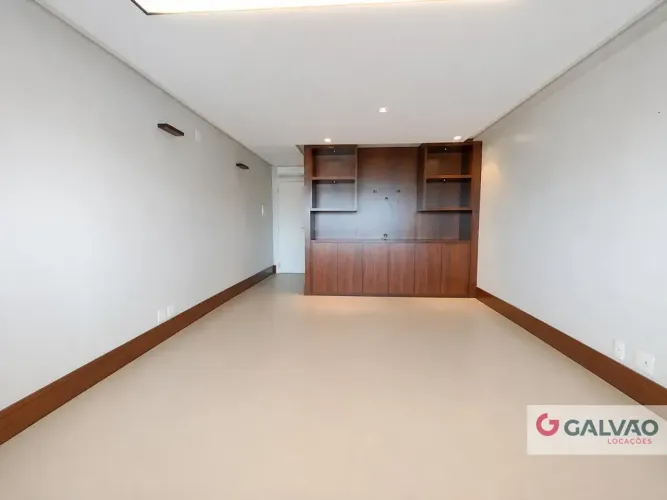 Excelente conjunto comercial para locação no Centro Cívico!