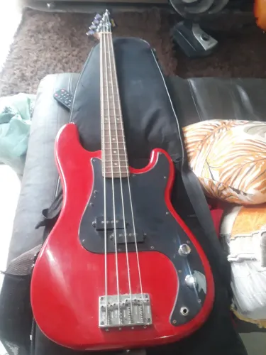 Baixo Samick Precision Coreano