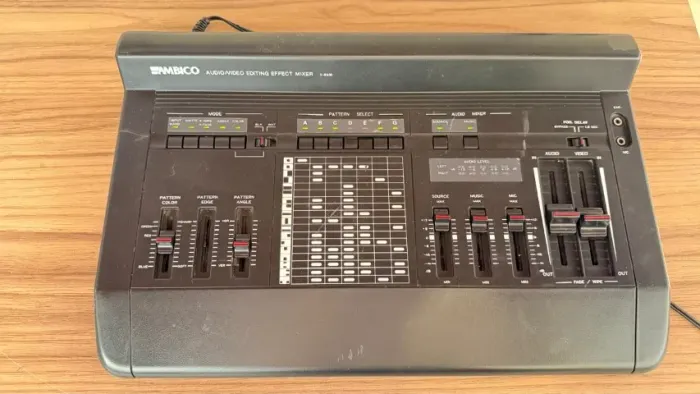 Mixer De Efeito De Áudio E Vídeo Ambico V-6300