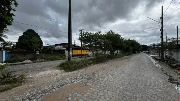 TERRENO A VENDA EM MUMBABA
