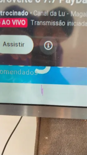 Vendo TV Samsung com apenas arranhão na tela com controle original ?não é smart!!
