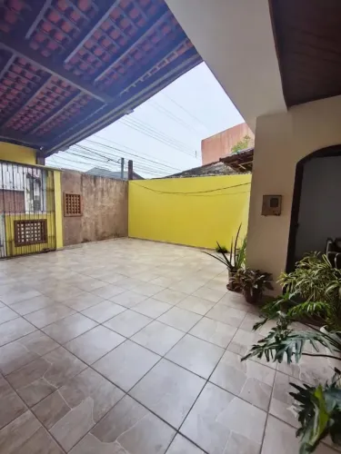 Imóvel para venda possui 179 metros quadrados com 4 quartos em Marambaia - Belém - PA