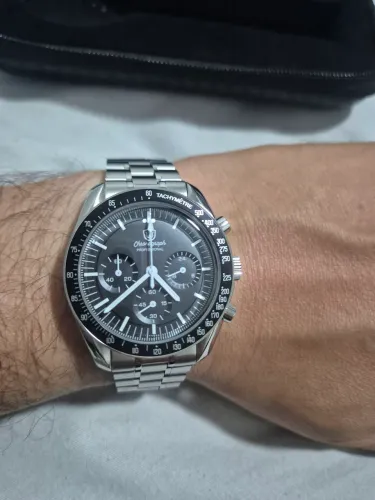 Relógio Cronógrafo Watchdives 1863 V3 MechaQuartz versão atual Homenagem ao Moonwatch 