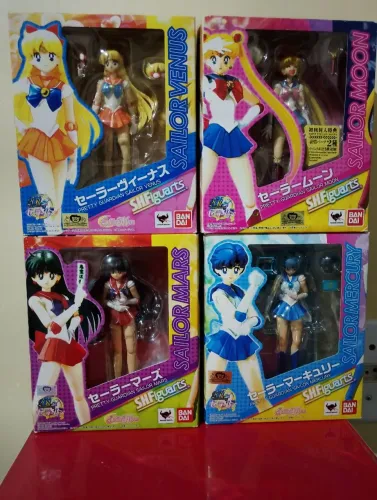 SHFiguras 4 unidades