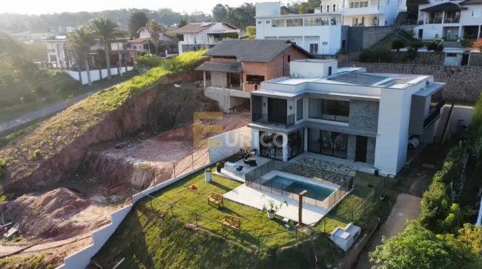 Casa em condomínio à venda no Condomínio Vivendas do Japi em Jundiaí/SP