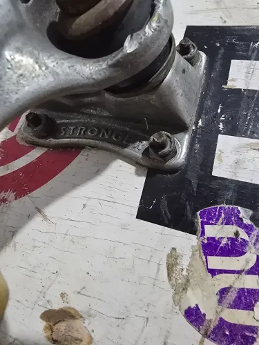 SKATE PROFISSIONAL COMPLETO