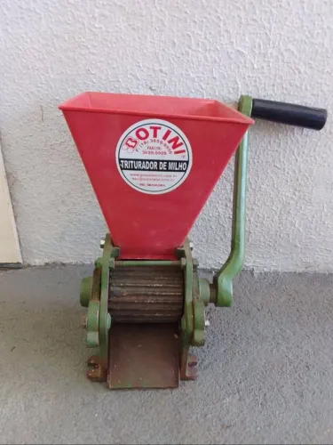 Triturador de Milho Botini