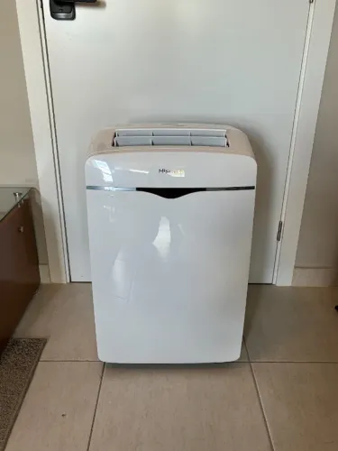 Ar Condiconado portátil Hisense - 12.000 Btu/hr