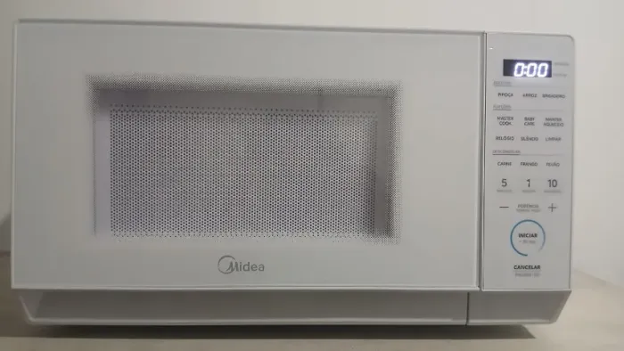 Micro-Ondas 20L