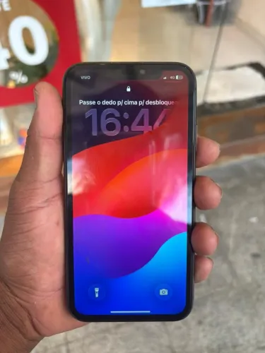 Iphone 11 64gb impecável 