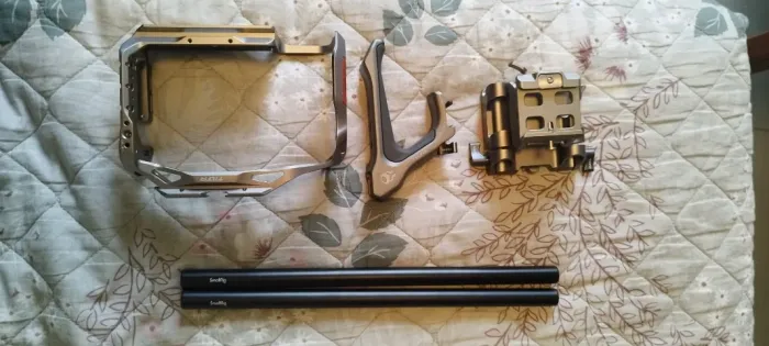 Tilta Gaiola de câmera compatível com Câmera R6 Mark II