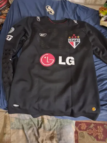 Camisa  usada 