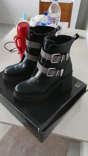 Bota coturno Vizzano 35