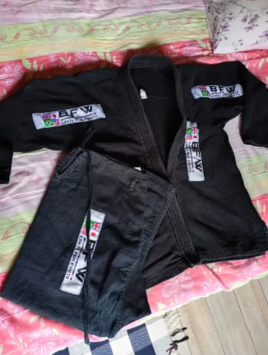 Kimono infantil M4
