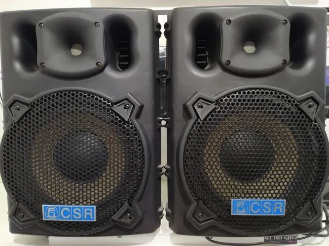 Par de Caixas de Som Amplificadas CSR 2500a
