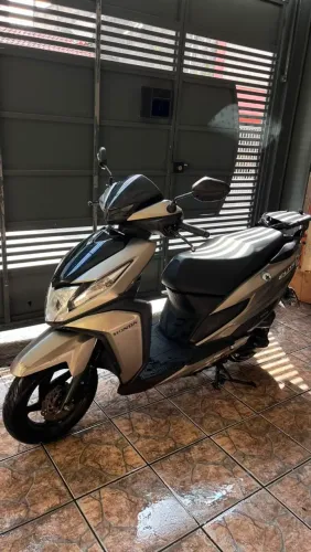 Honda elite 125 