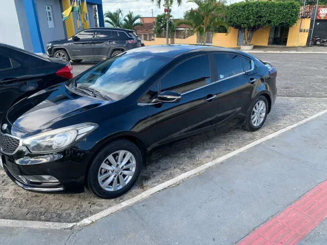 Kia Motors Cerato 1.6 16V Flex Aut. 2015