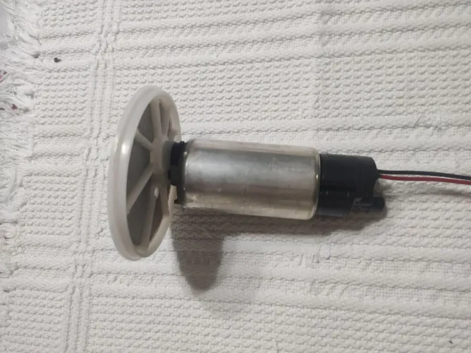 Bomba de combustível do C4 CACTUS