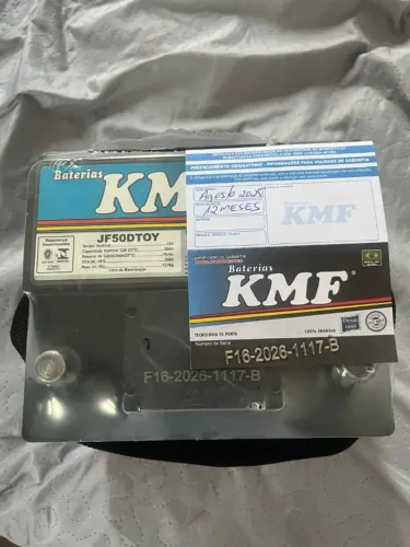 Bateria de carro KMF Nova (nunca usado) na garantia.