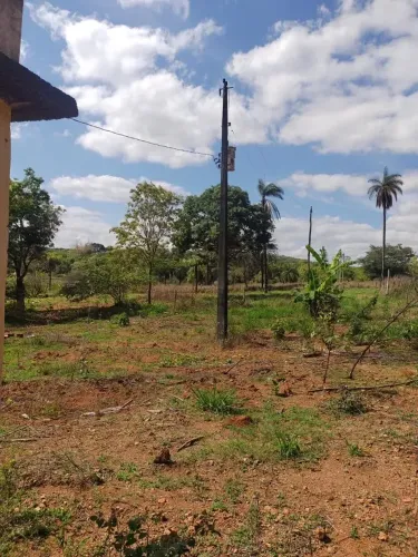 Sítio Completo em Baldim: Casa com Suíte, Galinheiro e Churrasqueira!