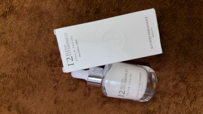  *sérum facial 12 Blend Vitamínico da marca Agustin Fernandez Beauty.*