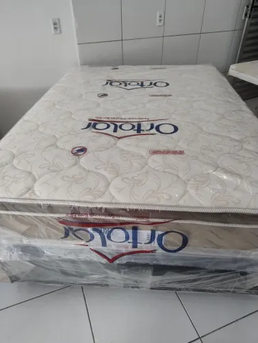 Conjunto cama box casal glamour starcom pillow Top.