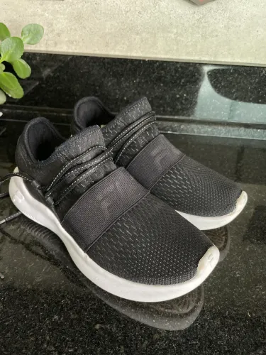 Tenis fila feminino preto 