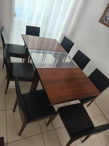 Mesa 8 lugares
