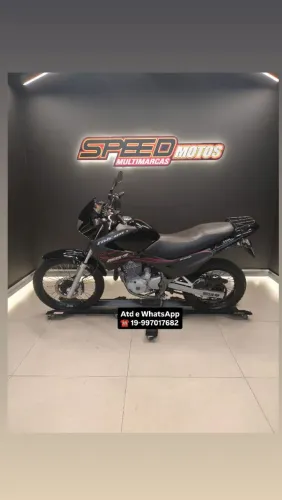 Honda nx 4 Falcon 
