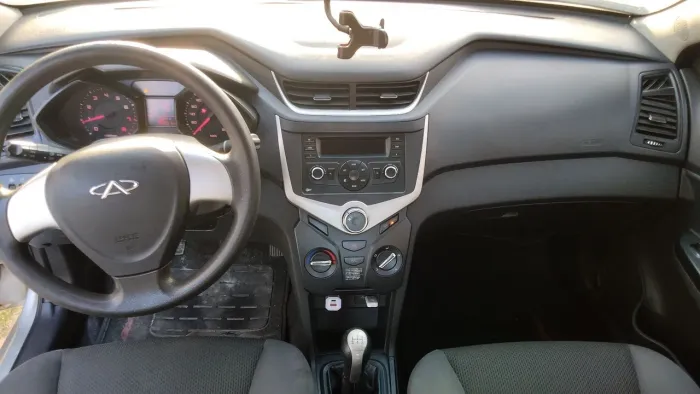 Chery Celer Hatch 1.5 16V Flex 5P 2015