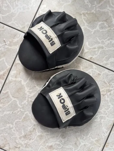 Manopla boxe ? 