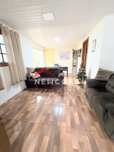 Casa em Avenida Castro Alves - Tamandaré - Esteio/RS