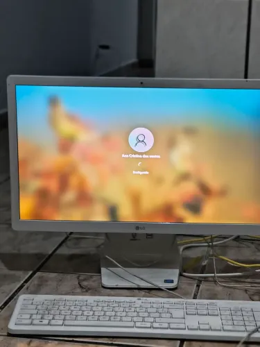 Computador LG novo todos acessórios Vendo