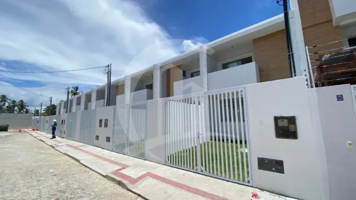 Duplex Village Espaço Tropical, com duas suítes - Barra dos Coqueiros